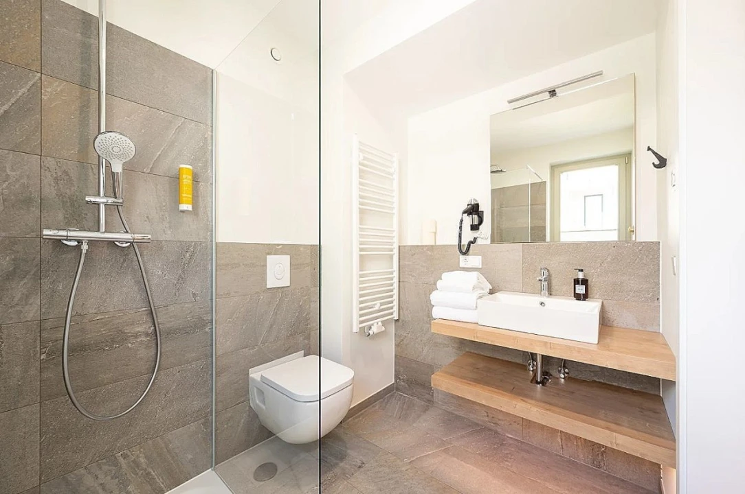 Apartamento T3 para Arrendamento em São João do Estoril Foto 7