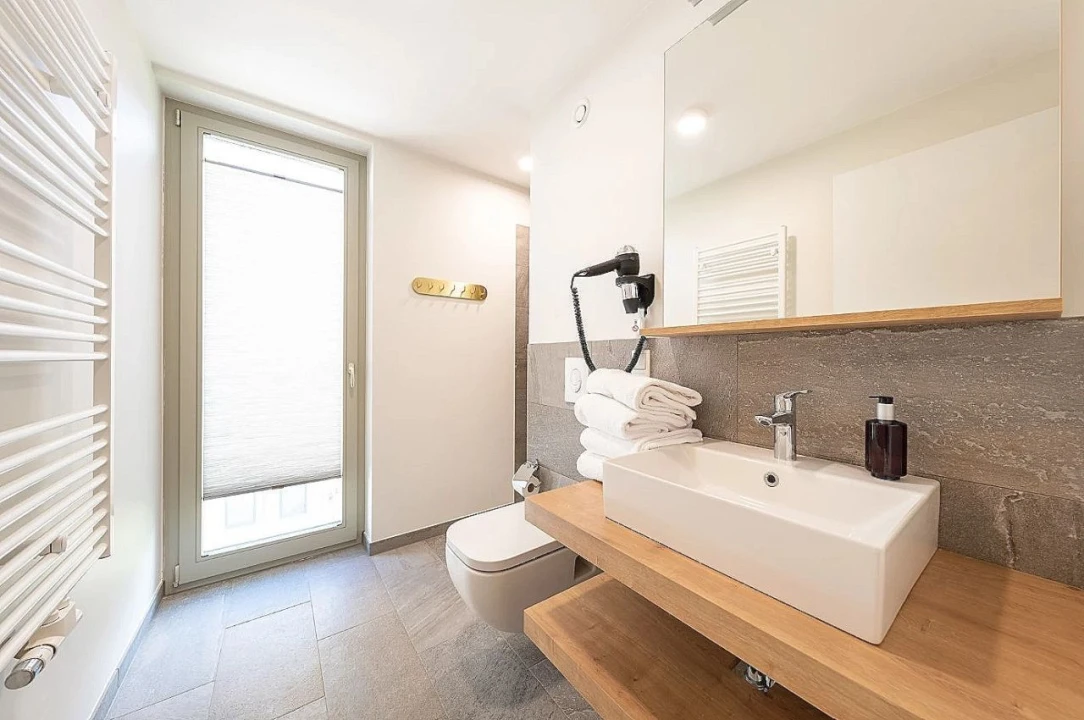 Apartamento T3 para Arrendamento em São João do Estoril Foto 12