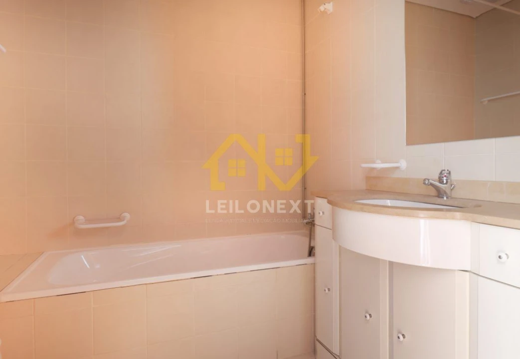 Apartamento T3 para Venda em Guimarães Foto 16