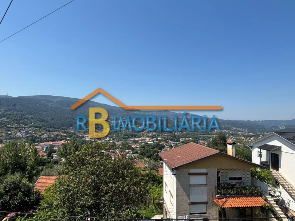 Moradia T5 para Venda em Pernouzela Foto 9