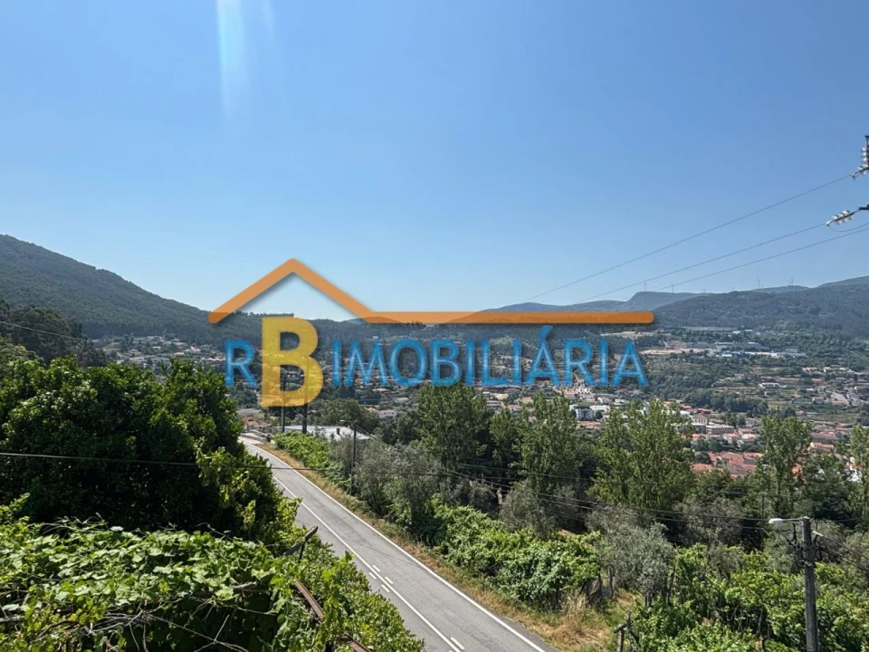Moradia T5 para Venda em Pernouzela Foto 12