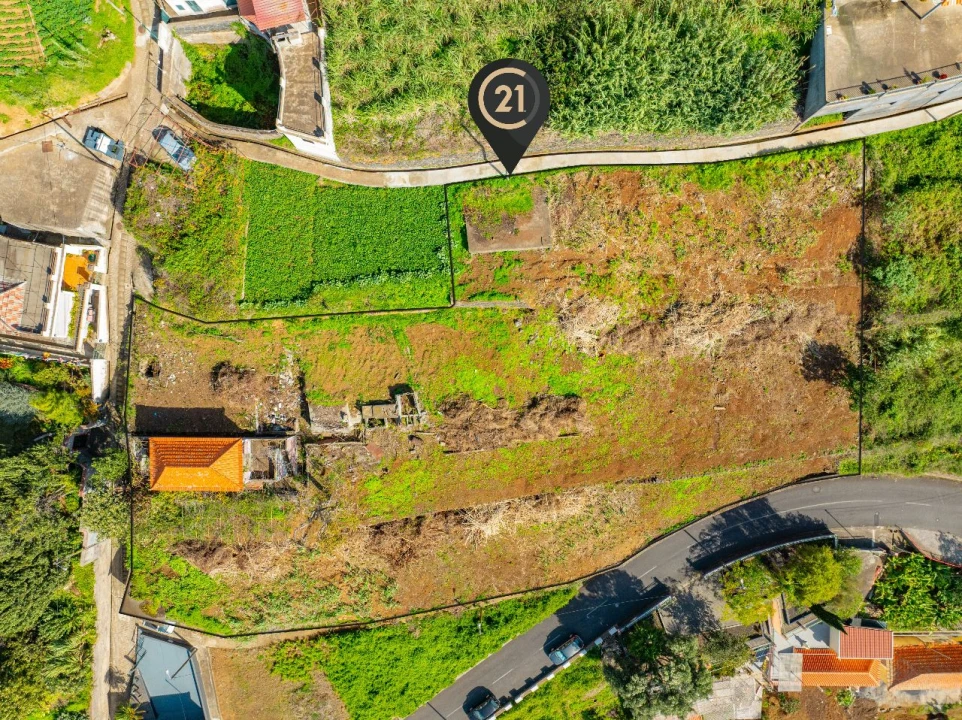 Terreno para Venda em Cabouco Foto 15