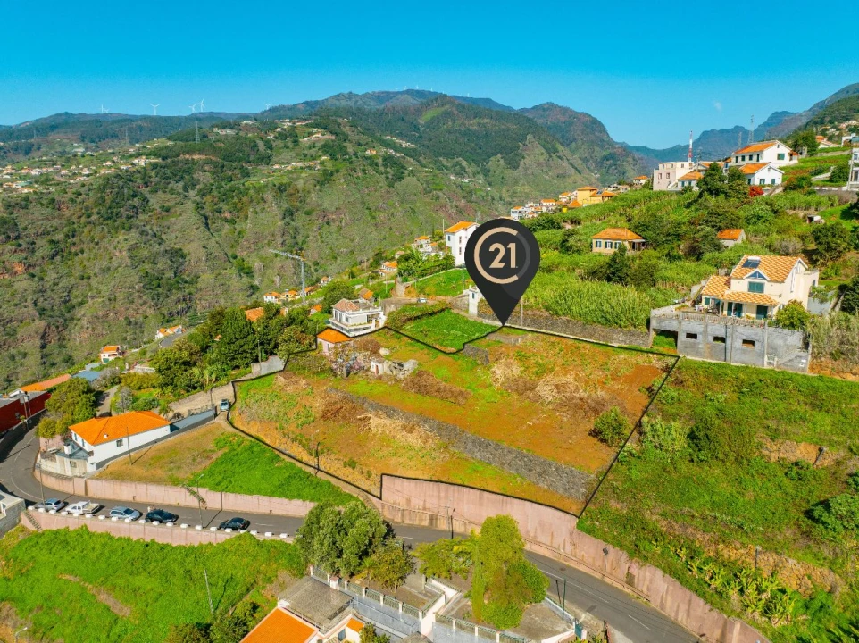 Terreno para Venda em Cabouco Foto 17