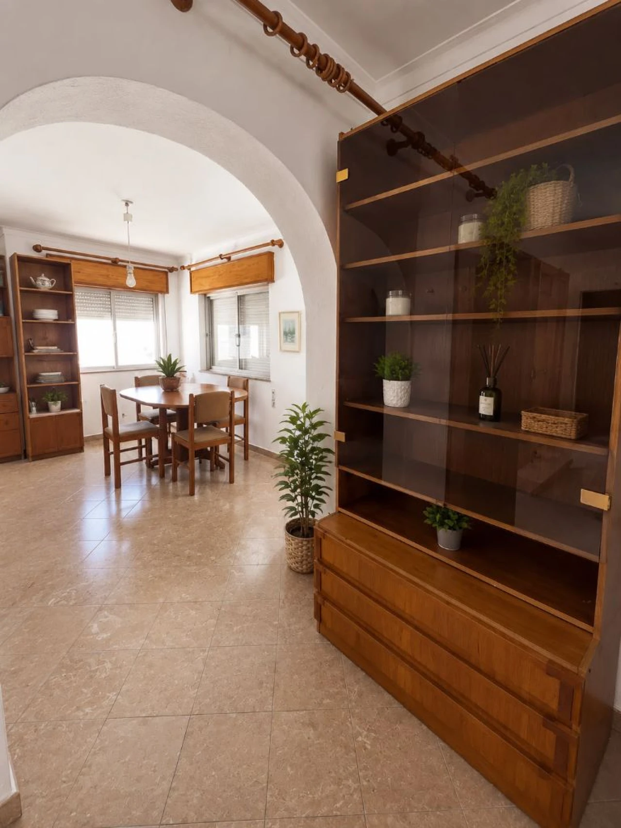 Apartamento T2 para Arrendamento em Portimão Foto 2