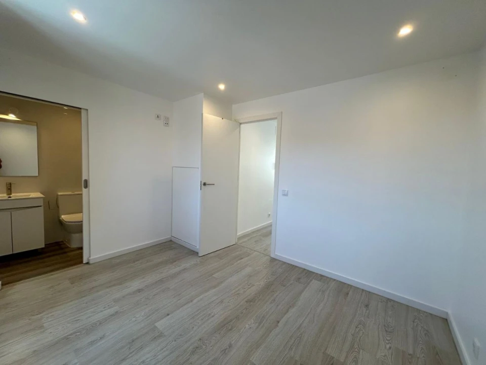 Apartamento T3 para Arrendamento em Mafra Foto 7
