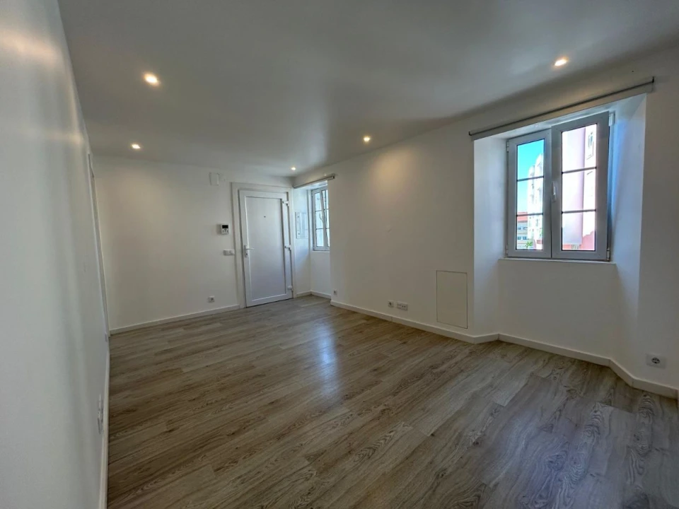 Apartamento T3 para Arrendamento em Mafra Foto 3