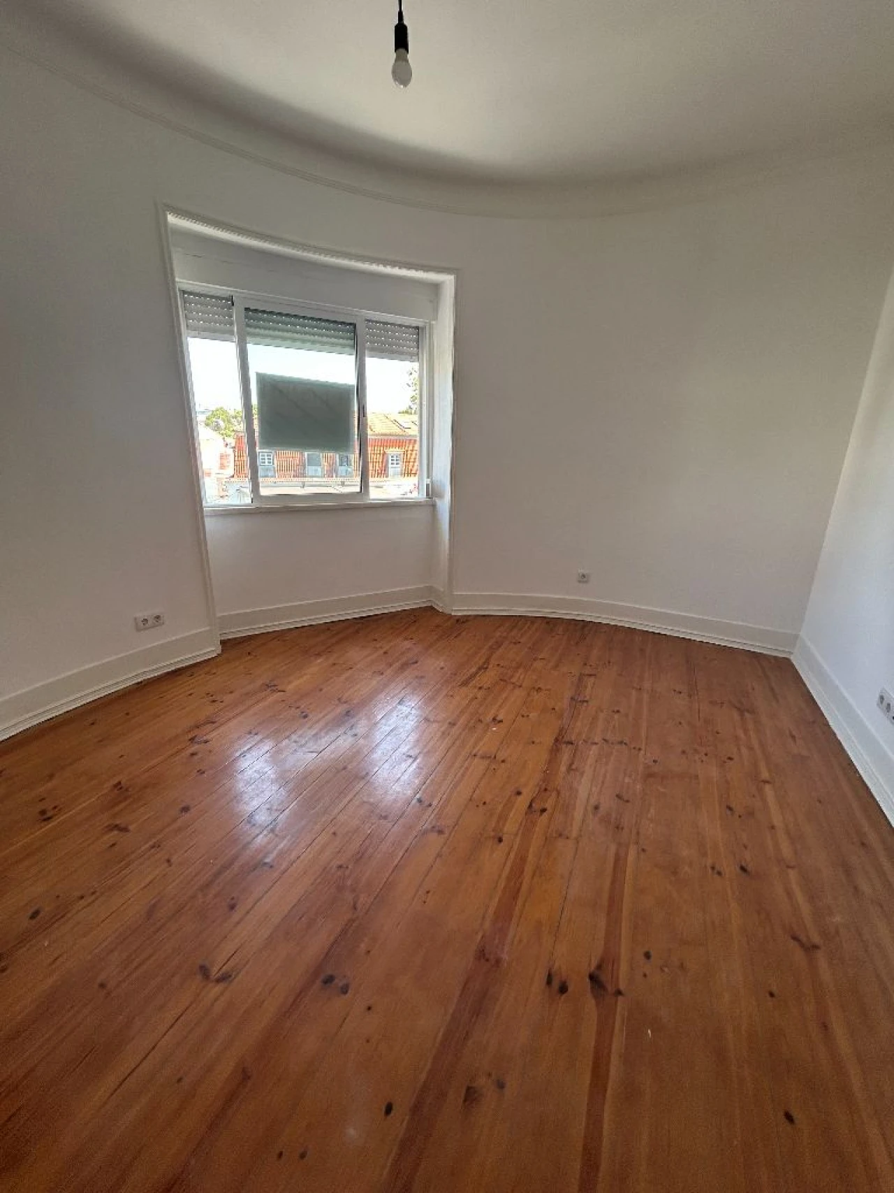 Apartamento T4 para Arrendamento em Lisboa Foto 2