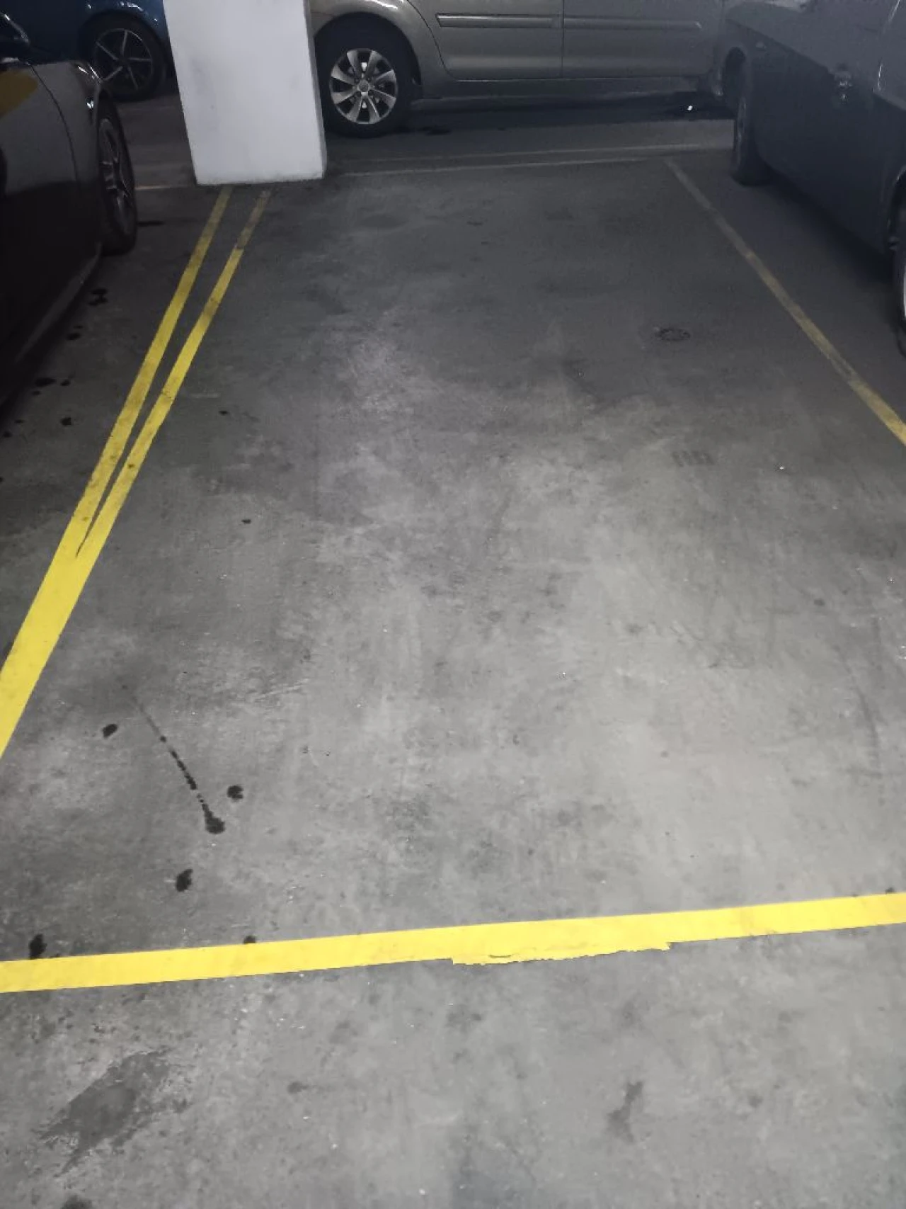 Garagem para Venda em Lisboa Foto 2