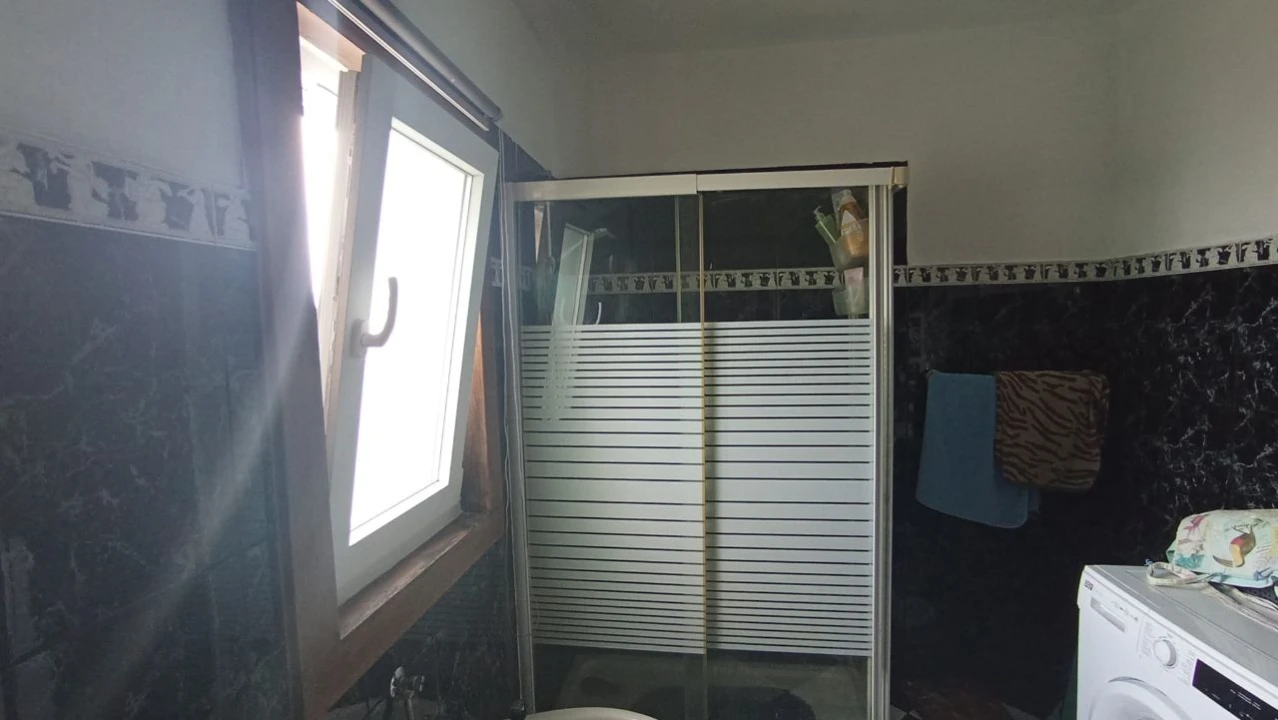 Moradia T4 para Venda em Covilhã Foto 24