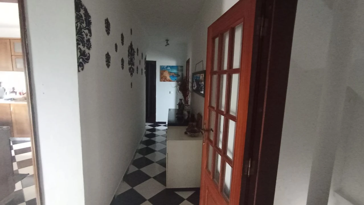Moradia T4 para Venda em Covilhã Foto 21