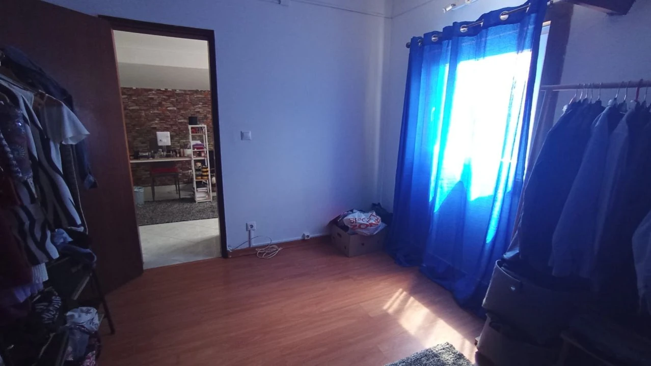 Moradia T4 para Venda em Covilhã Foto 34