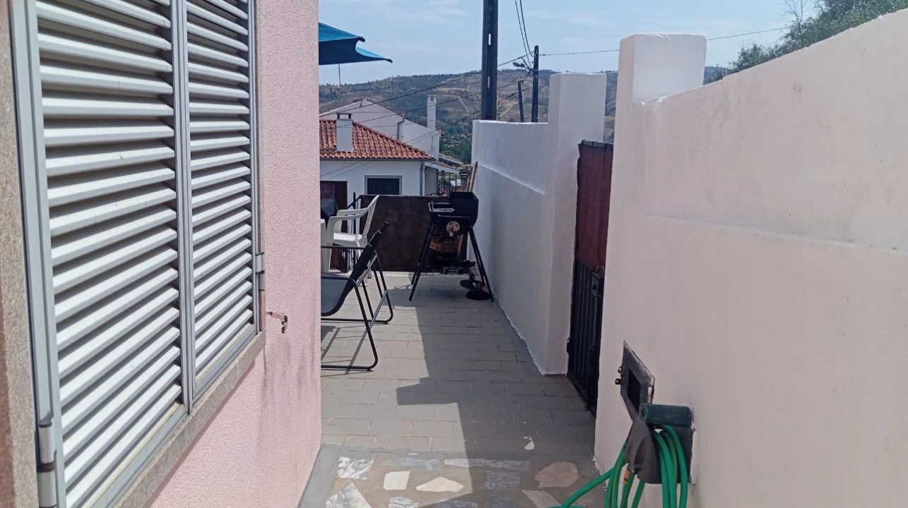 Moradia T4 para Venda em Covilhã Foto 11