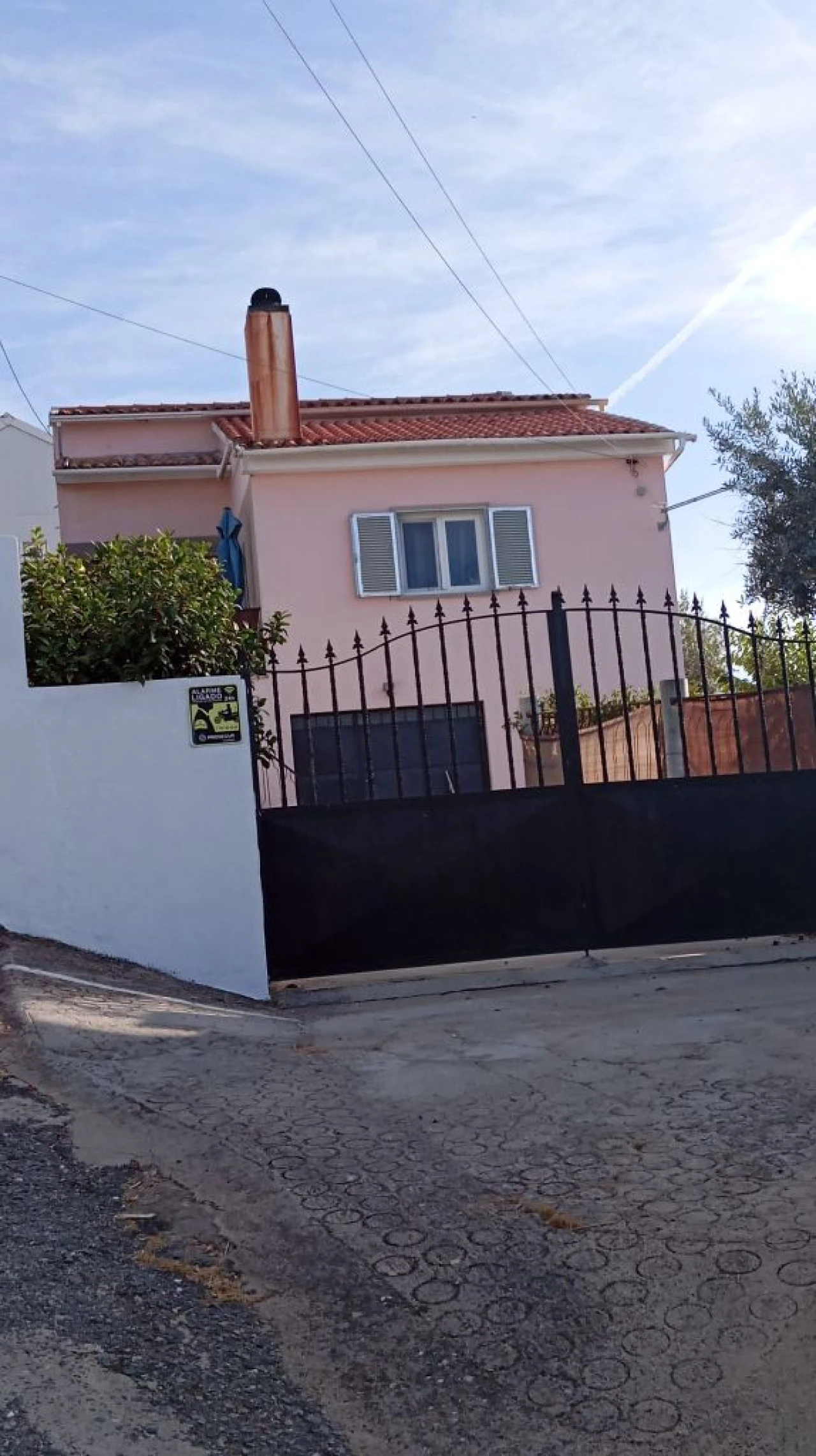 Moradia T4 para Venda em Covilhã Foto 2