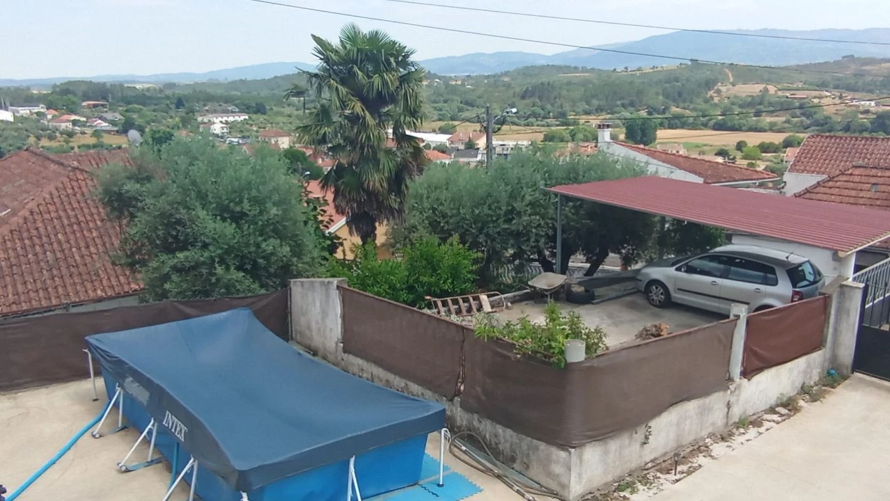 Moradia T4 para Venda em Covilhã Foto 10