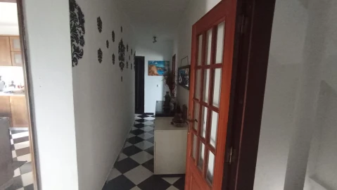 Moradia T4 para Venda em Covilhã