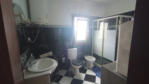 Moradia T4 para Venda em Covilhã