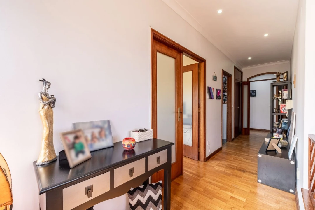 Apartamento T3 para Venda em Maia Foto 5
