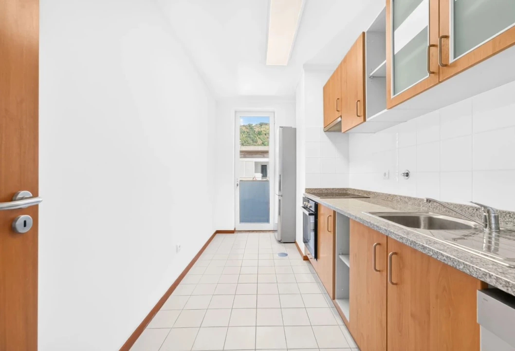 Apartamento T2 para Venda em Santa Cruz Foto 8