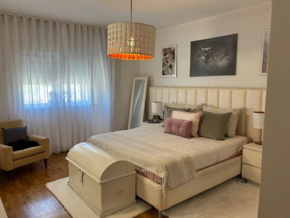 Apartamento T4 para Venda em Fânzeres Foto 3
