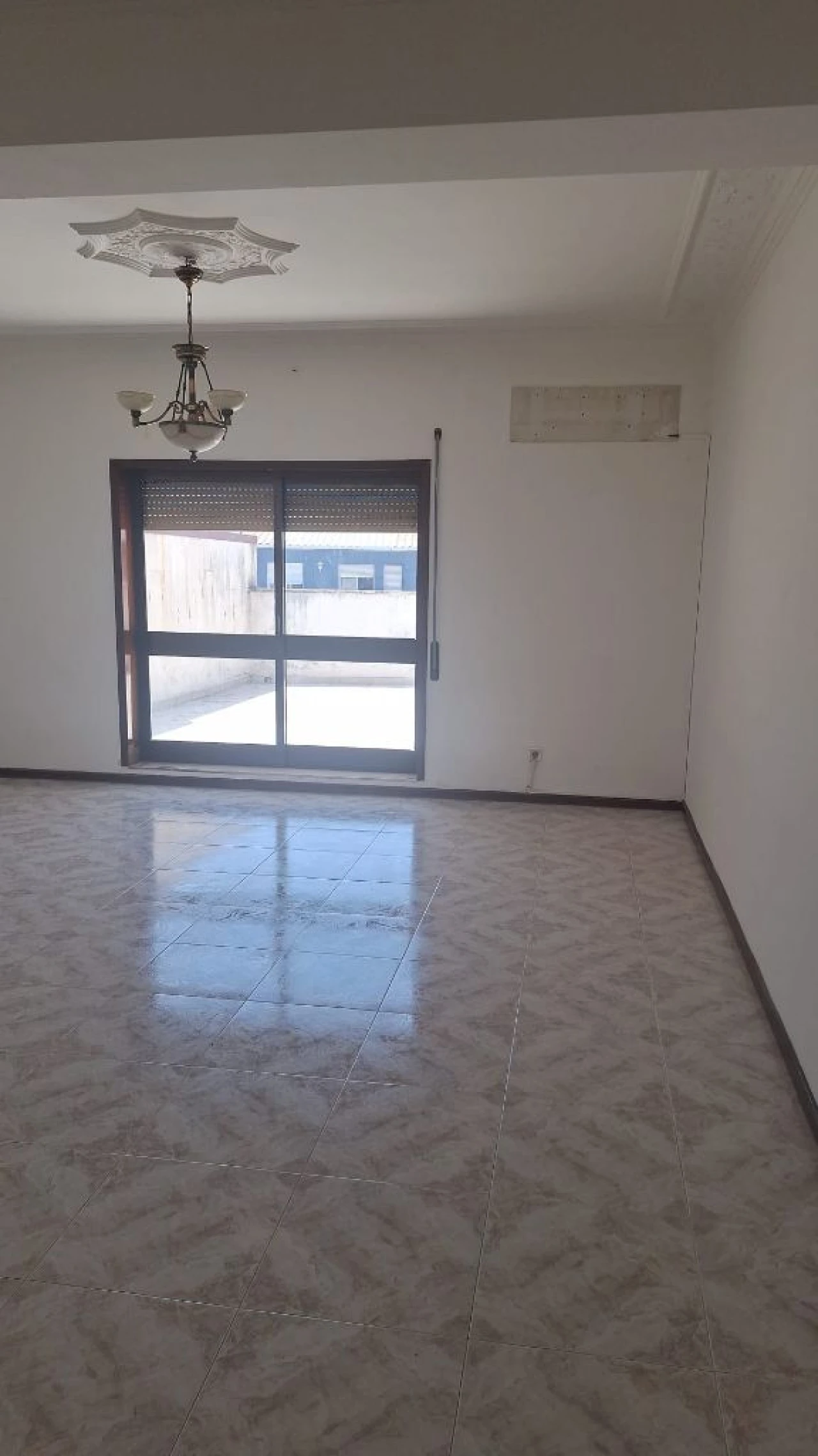 Apartamento T3 para Arrendamento em Freamunde Foto 4
