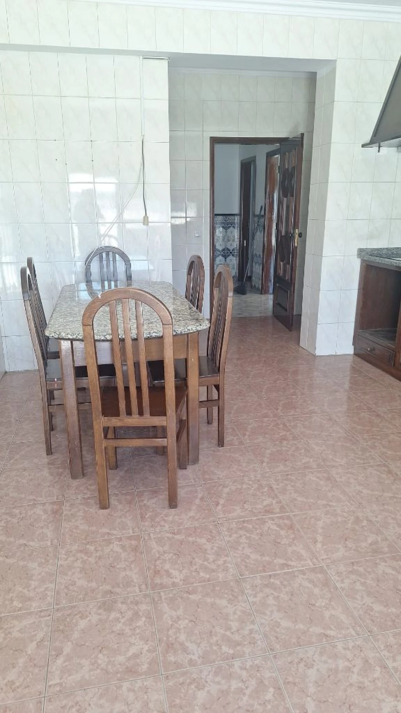 Apartamento T3 para Arrendamento em Freamunde Foto 11
