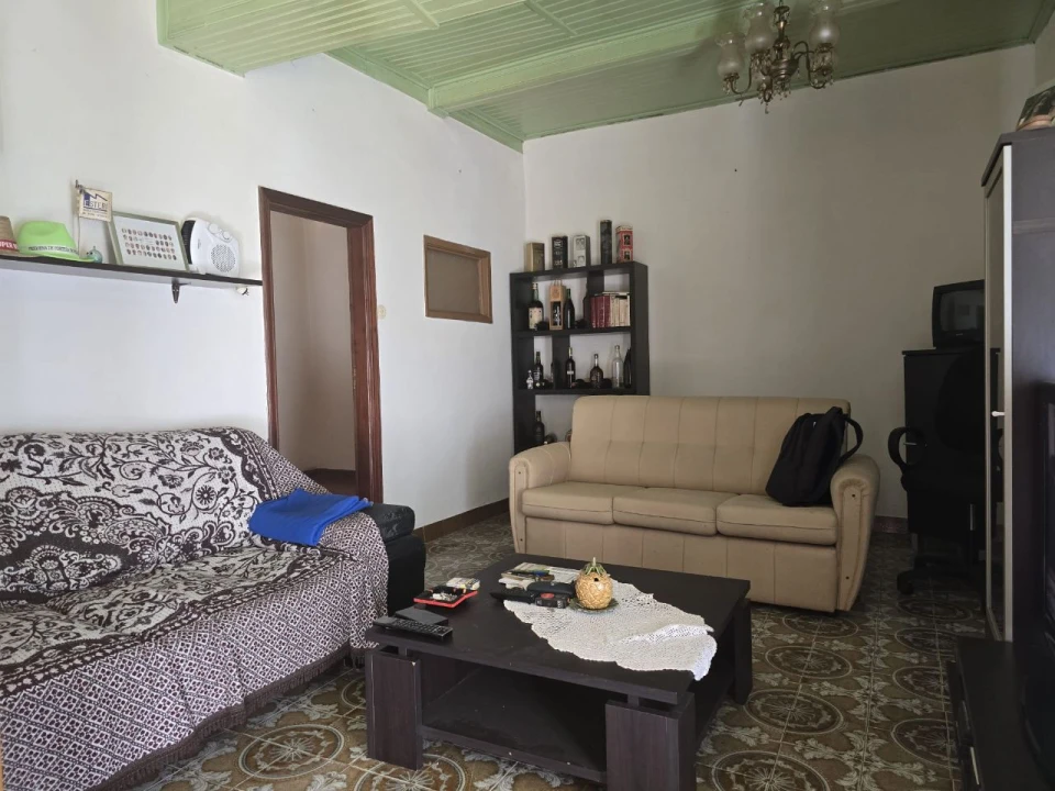 Moradia T6 para Venda em Ferro Foto 3