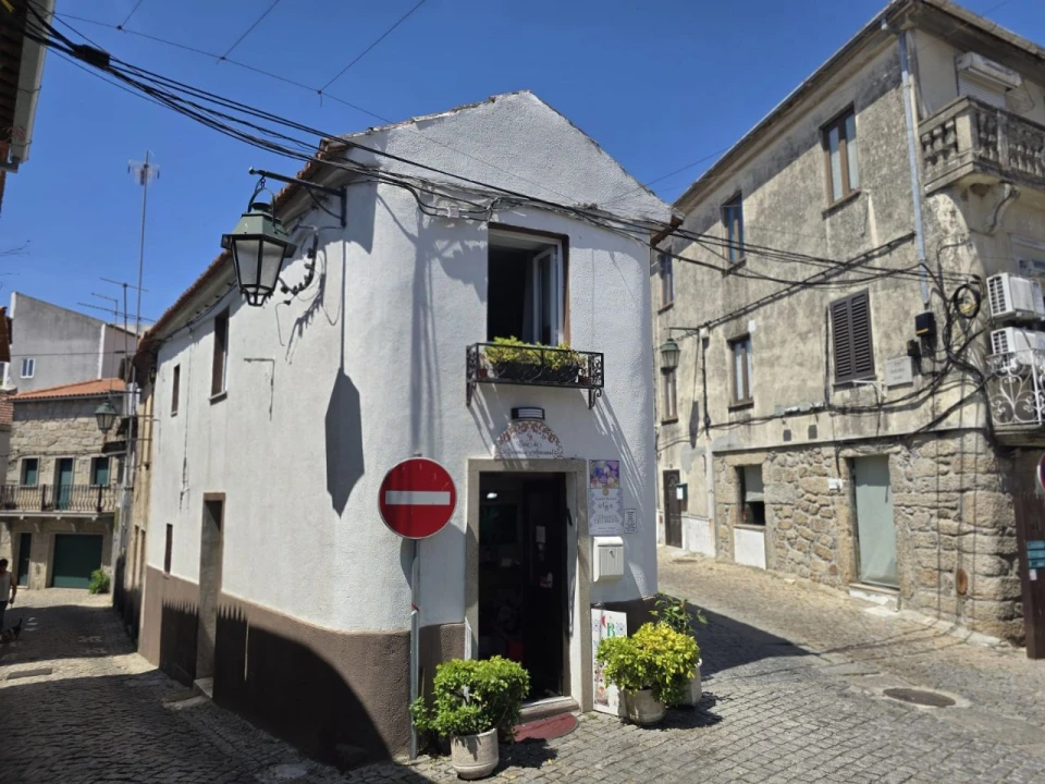 Moradia T1 para Venda em Belmonte Foto 2