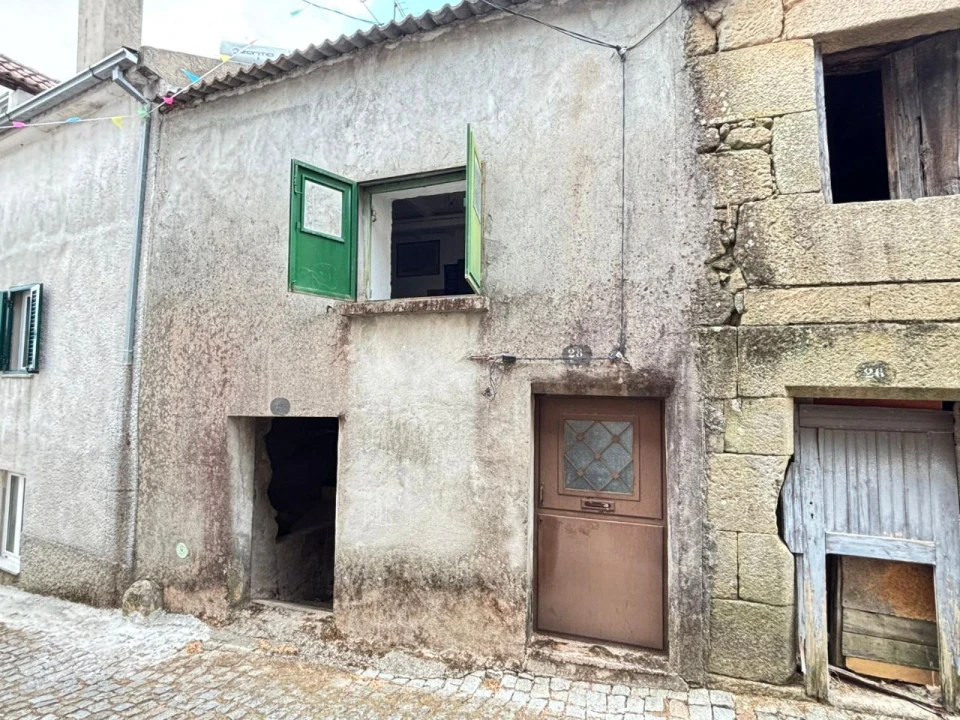 Moradia T2 para Venda em Covilhã Foto 4