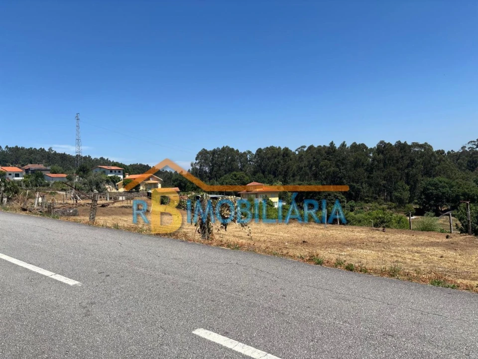 Terreno para Venda em Ribeira Foto 1