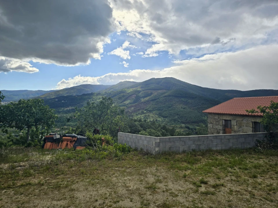 Quinta para Venda em Covilhã Foto 2