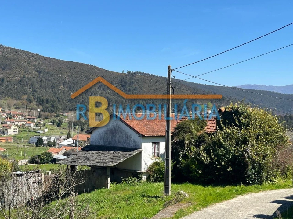 Quinta T3 para Venda em Moldes Foto 4