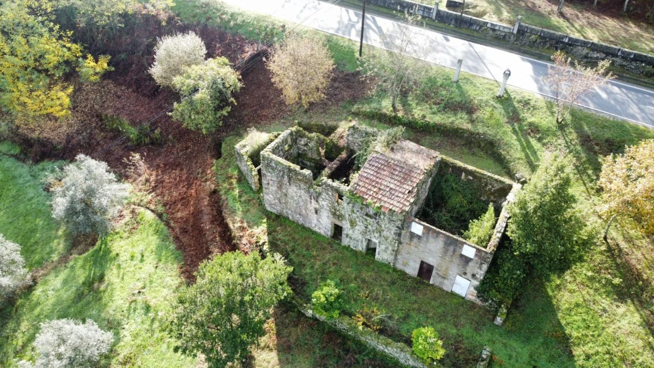 Terreno para Venda em Tragos, Mangualde Foto 1