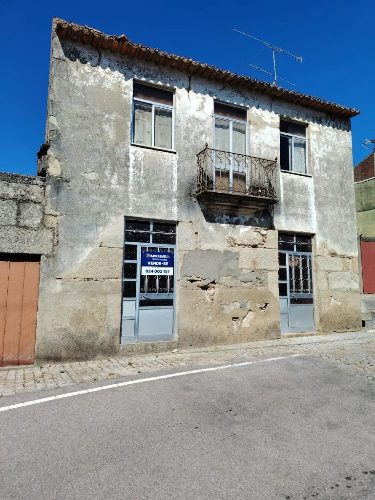 Moradia T2 para Venda em Vila Cova de Tavares, Mangualde Foto 3