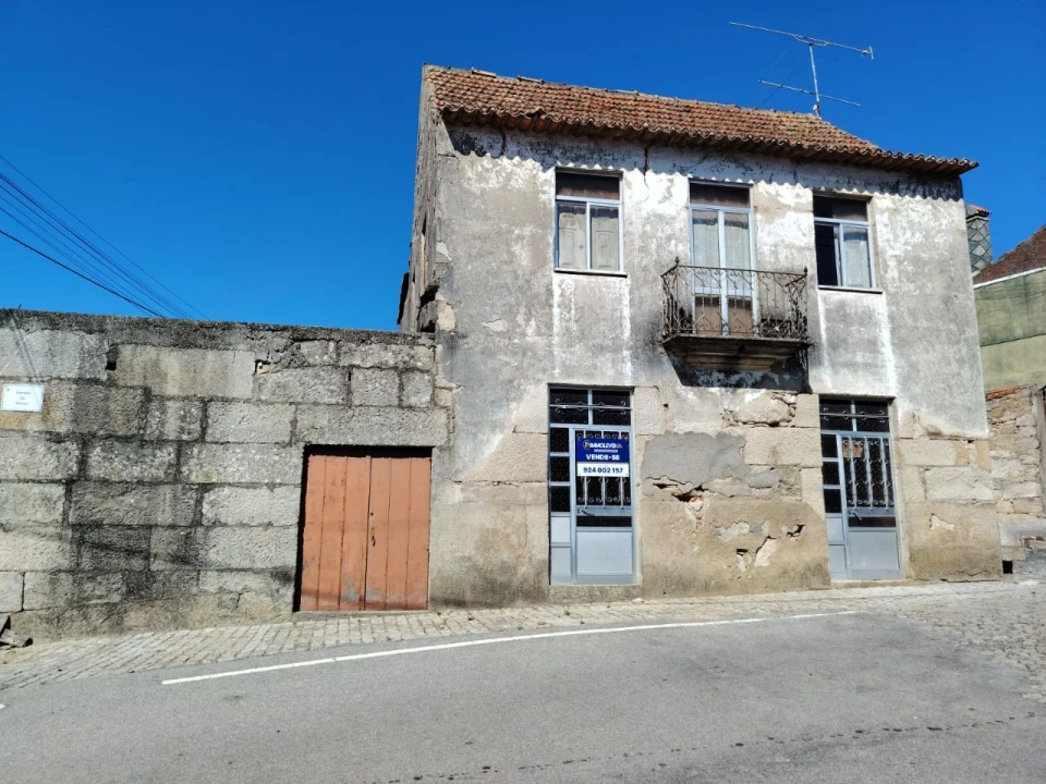 Moradia T2 para Venda em Vila Cova de Tavares, Mangualde Foto 2