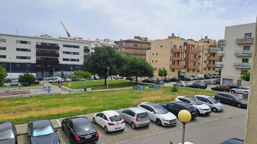Moradia T4 para Arrendamento em Leça do Balio, Matosinhos Foto 37