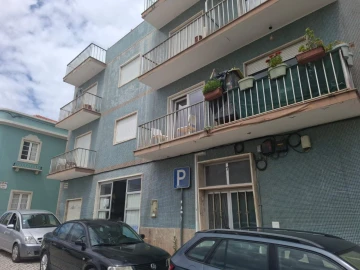 Apartamento T6 para Venda em Caldas da Rainha