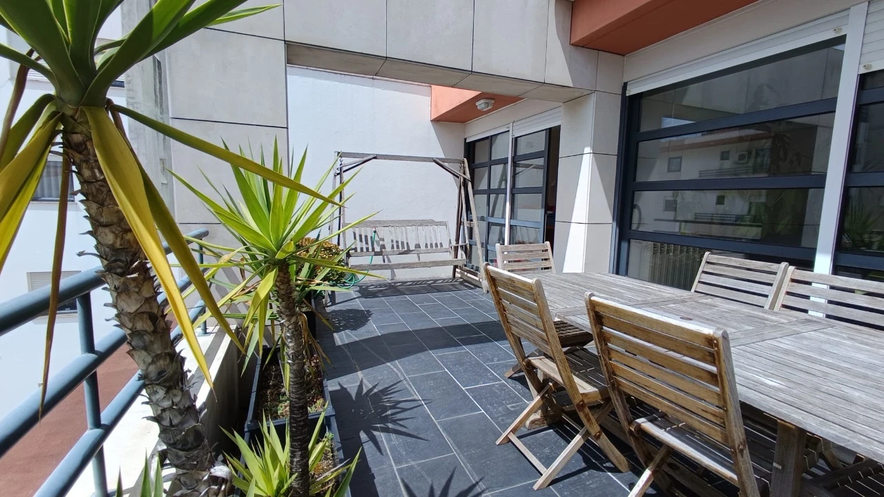 Apartamento T3 para Arrendamento em Lisboa Foto 1