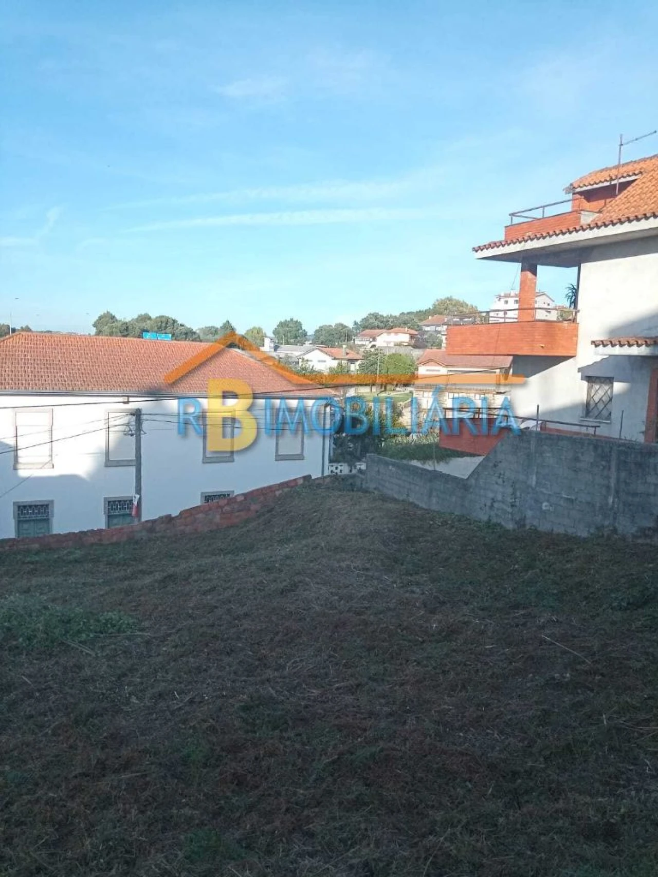 Terreno P/ Prédio para Venda em Vila Nova de Gaia Foto 2