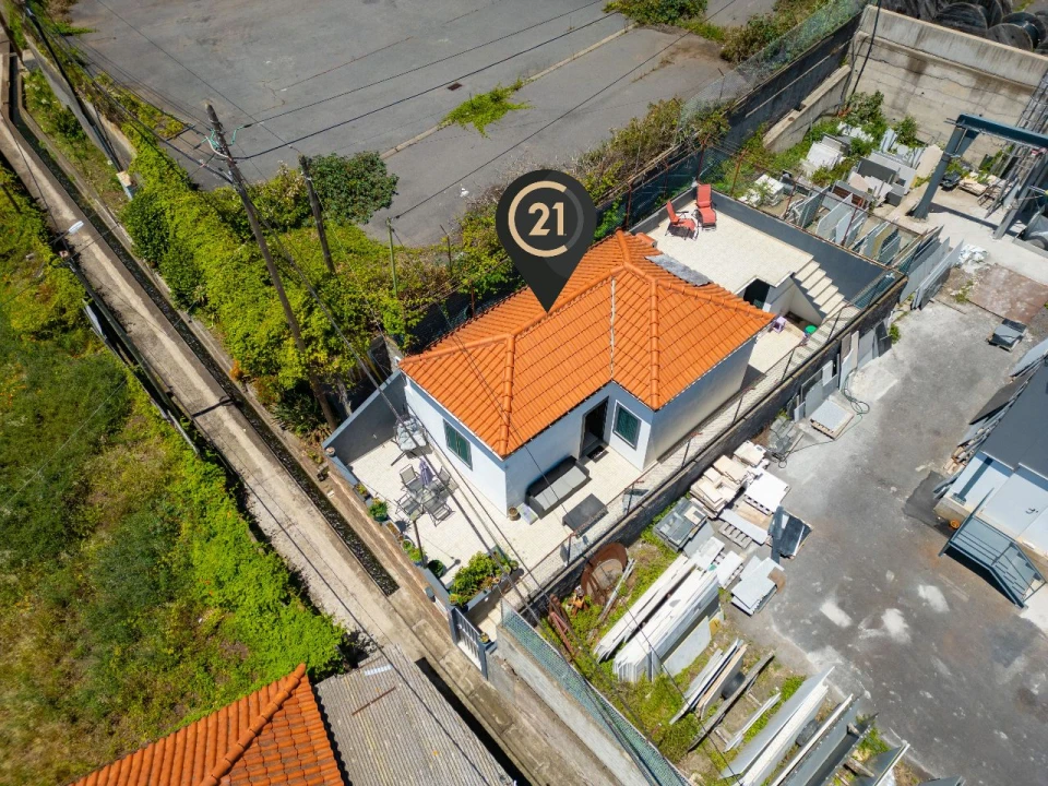 Moradia T2 para Venda em Funchal Foto 34