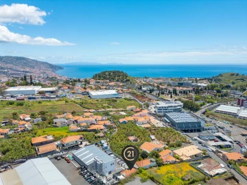Moradia T2 para Venda em Funchal