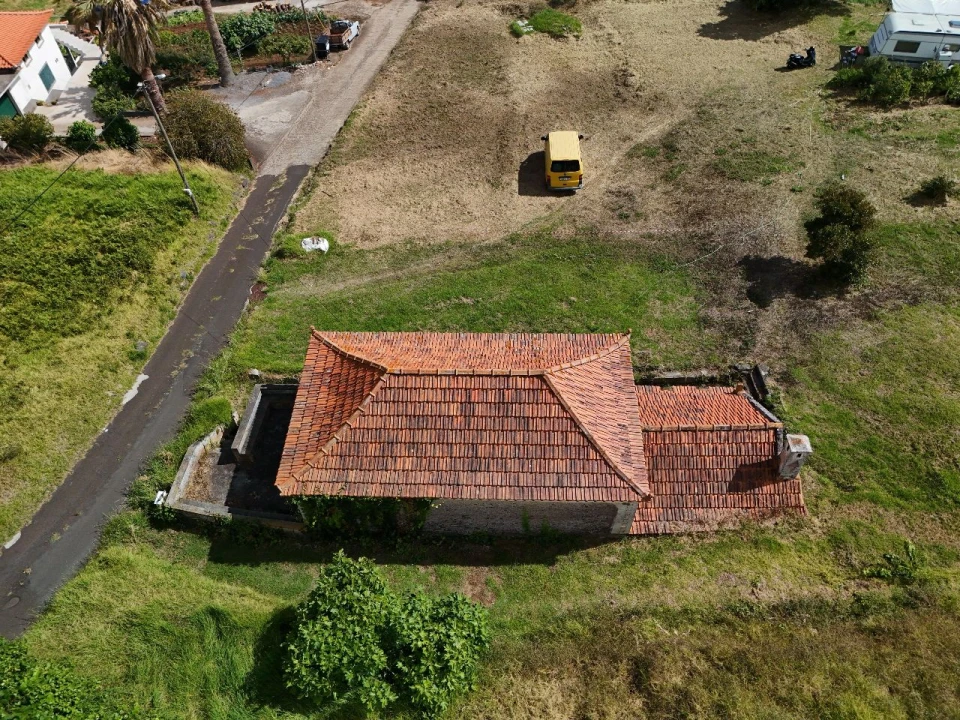 Moradia T2 para Venda em Prazeres Foto 18