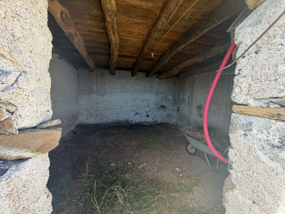 Moradia T2 para Venda em Prazeres Foto 39