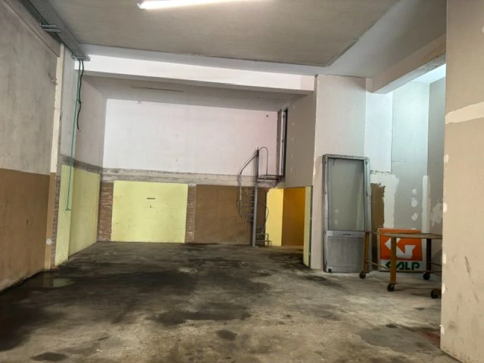 Armazém para Venda em Matosinhos Foto 2