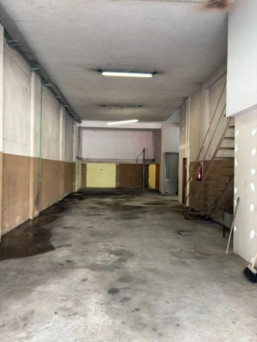 Armazém para Venda em Matosinhos Foto 8