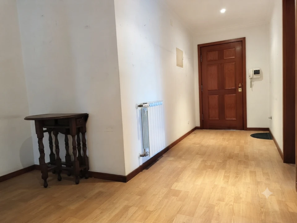 Apartamento T3 para Venda em Covilhã Foto 4
