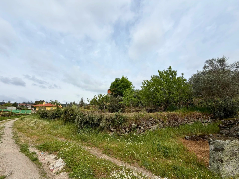 Terreno Misto para Venda em Póvoa de Lisboa Foto 4