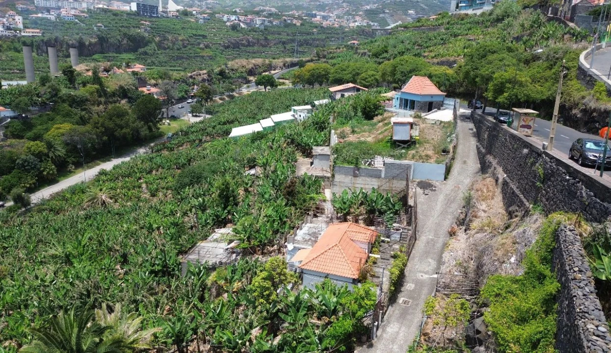 Terreno para Venda em Funchal Foto 11