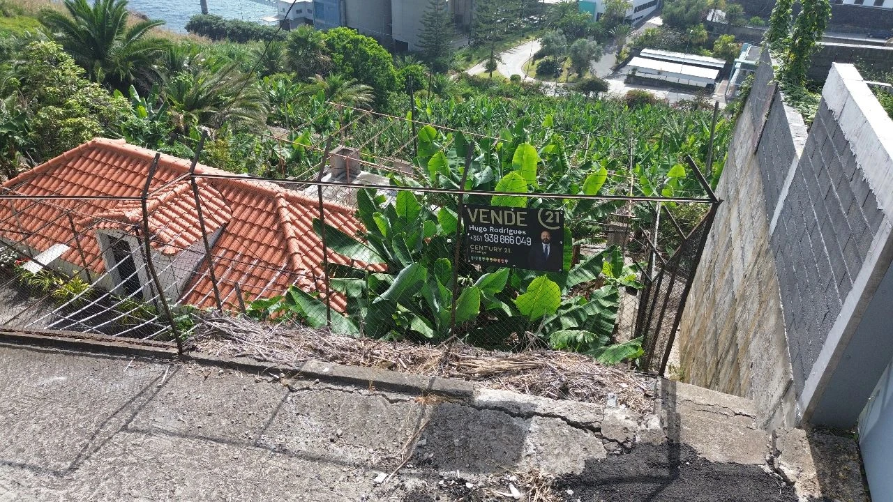 Terreno para Venda em Funchal Foto 15