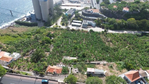 Terreno para Venda em Funchal