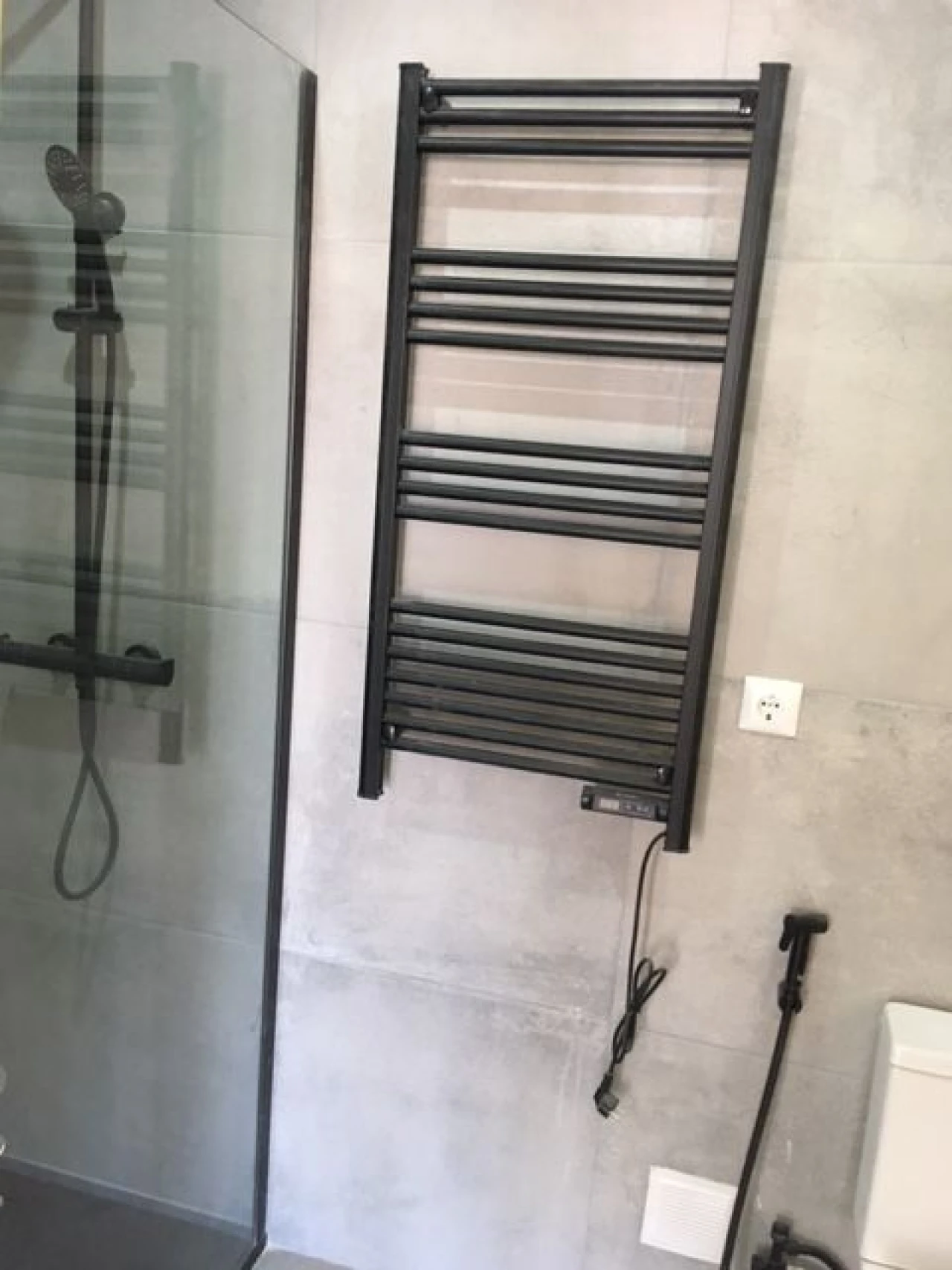 Apartamento T-3 para Venda em Mina de Água, Amadora Foto 7